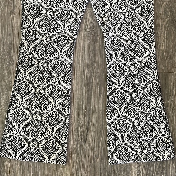 Philosophy Pants Size Small - Picture 7 of 8